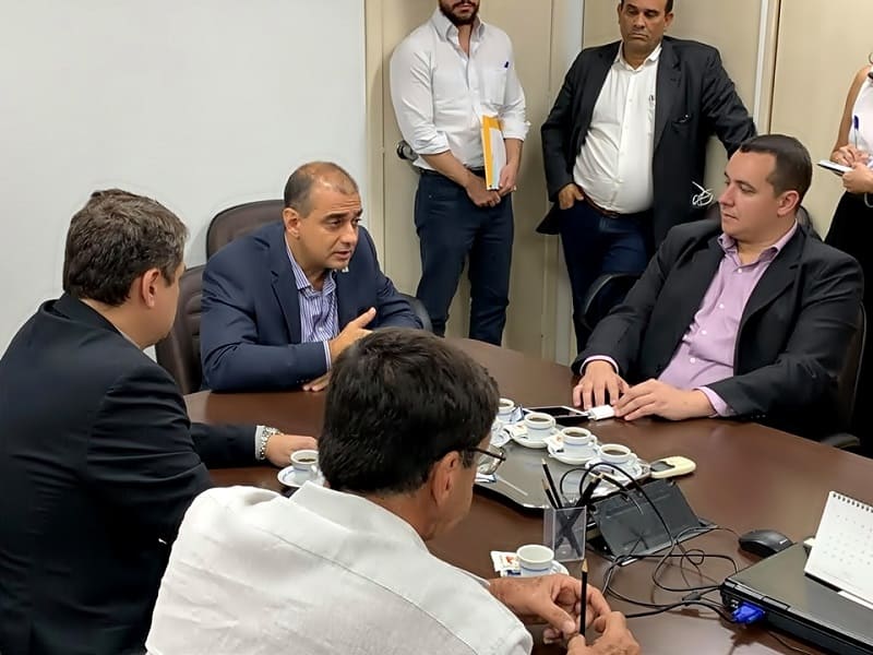 Rodrigo Viana teve encontro com o secretário Estadual de Saúde