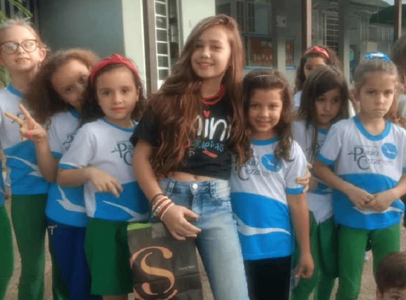 Paola Storck: uma mini blogueira realizando seus sonhos
