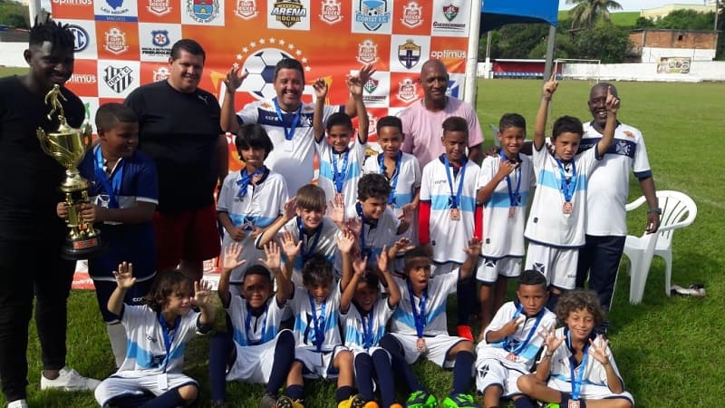 Equipe do Carmo, Debrecenni, é campeã em Além Paraíba