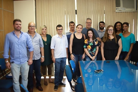 Cantagalo dá posse a mais cinco servidores para a educação