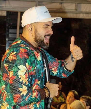 Bira Bello lança seu terceiro CD e a música “Curtida Não É Traição” já é sucesso