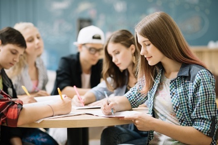 Firjan SESI abre 70 vagas gratuitas para curso Pré-Enem em Nova Friburgo