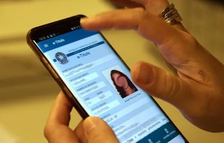 Eleitores vão poder justificar ausência por meio do aplicativo e-Título