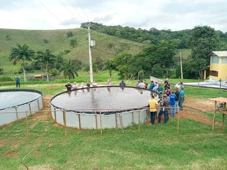 Aciacan apoia projeto de piscicultura para proprietários rurais em Cantagalo