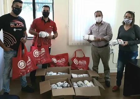 Bom Jardim realiza campanha para arrecadar alimentos