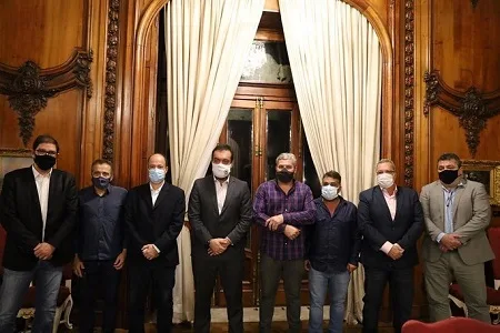 Prefeitos de Carmo, de Macuco e de Duas Barras tem encontro com governador do Estado