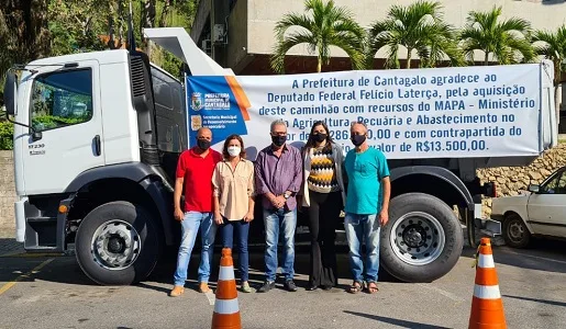 Prefeitura de Cantagalo adquire caminhão para a agricultura