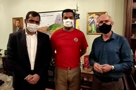Ambulância retorna para o Corpo de Bombeiros de Itaocara