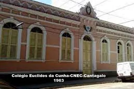 “Era uma vez…”, por Celso Frauches