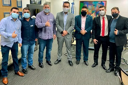 Governador do Estado garante recapeamento da RJ-144, do Trevo a cidade de Duas Barras
