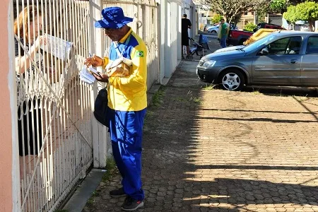 Servidores dos Correios e bancários entram no grupo prioritário de vacinação contra a Covid-19