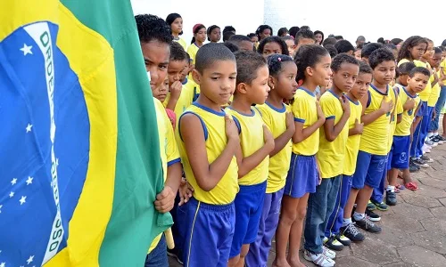 “Símbolos da pátria”, por Dr Júlio Carvalho
