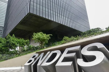 Estado assina contrato com BNDES para estudos do novo bloco de saneamento que irá beneficiar os municípios de Carmo, Bom Jardim e Macuco