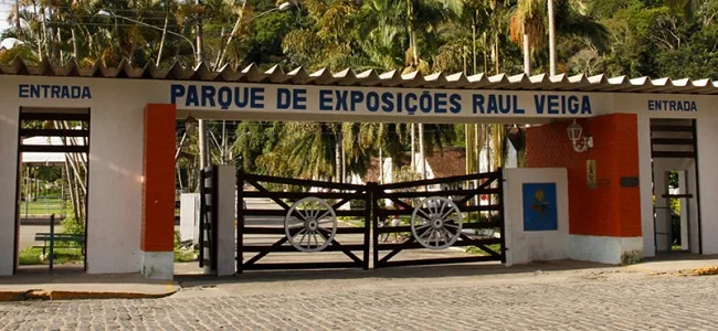 Governo do Estado dá concessão por cinco anos do Parque de Exposições Raul Veiga a Prefeitura de Cordeiro