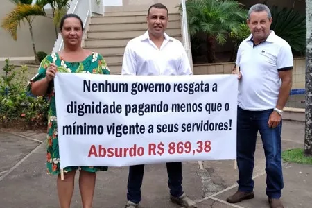 Vereadora solicita reajuste salarial para servidores públicos de São Sebastião do Alto