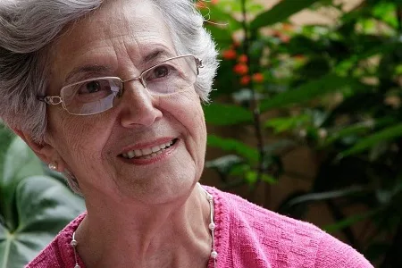 “Ruth Farah: a Trovadora”, por Celso Frauches