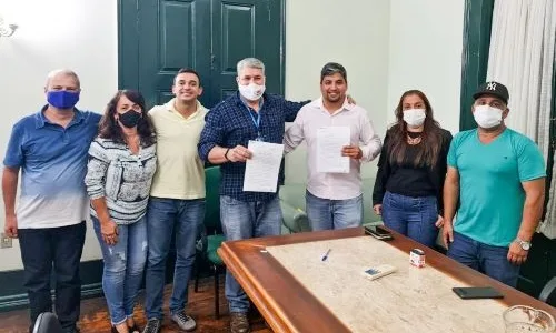 Prefeitura de Duas Barras garante reajuste de 33,24% para os professores