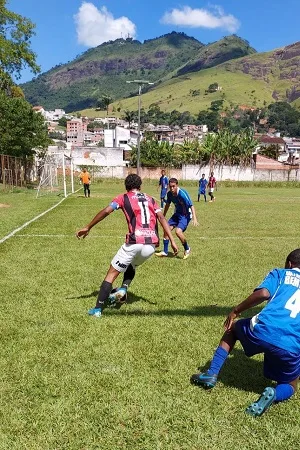 Macuco e São Sebastião do Alto nas semifinais da Super Copa Noroeste