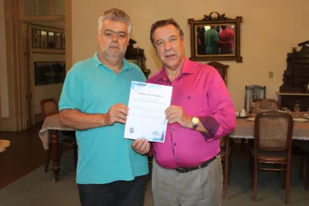 Projeto de Sistema de Esgotamento Sanitário de Banquete é entregue ao prefeito de Bom Jardim