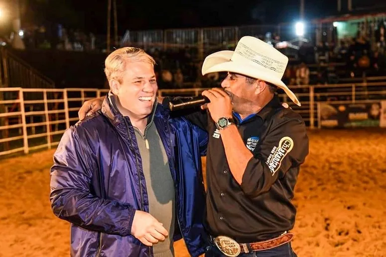 Festa do Peão atraiu grande público para a Fazenda do Campo em Duas Barras