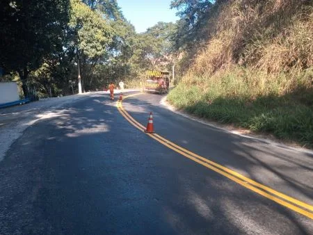 Obras da RJ-144 estão sendo finalizadas no município do Carmo