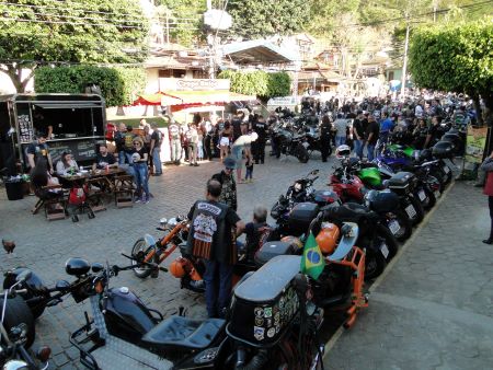 São Sebastião do Alto realizou encontro de motoqueiros