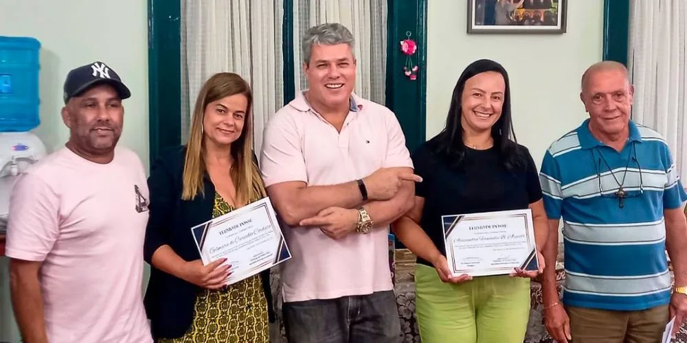 Diretores de escolas municipais tomam posse em Duas Barras