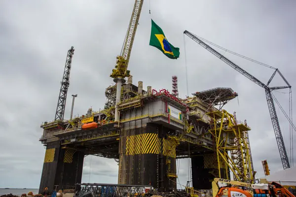 “70 Anos”, por Dr Júlio Carvalho