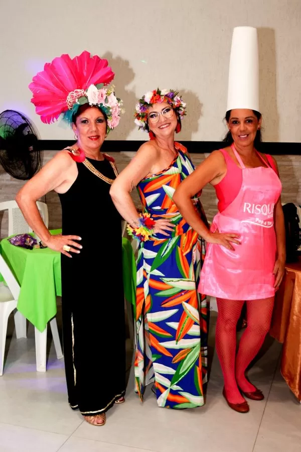 Bloco "As Belas sem as Feras" 2024
