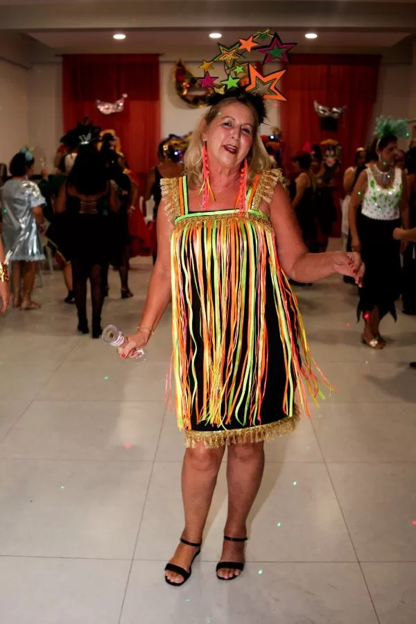 Bloco "As Belas sem as Feras" 2024