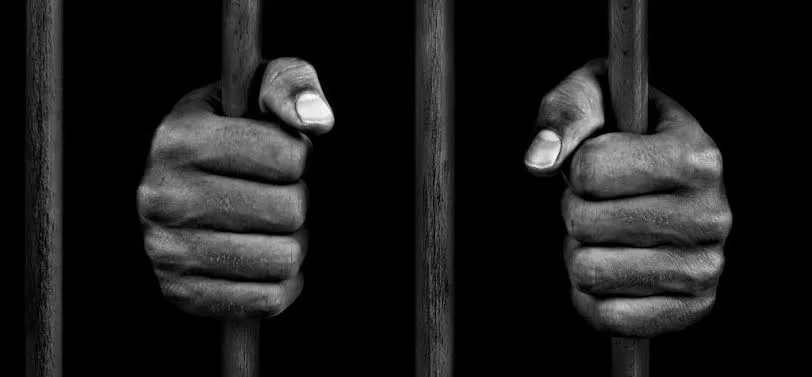 “O erro define o ser humano?”, por Amanda de Moraes