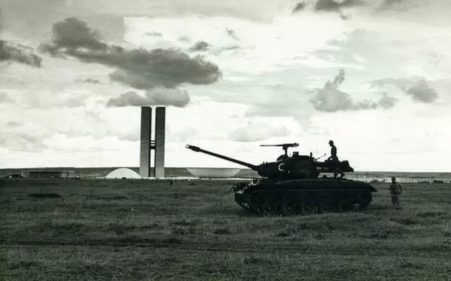 “1964: um golpe civil-militar”, por Celso Frauches