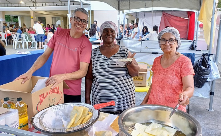 Centro de Amparo ao Idoso promove Festival do Pastel em Duas Barras