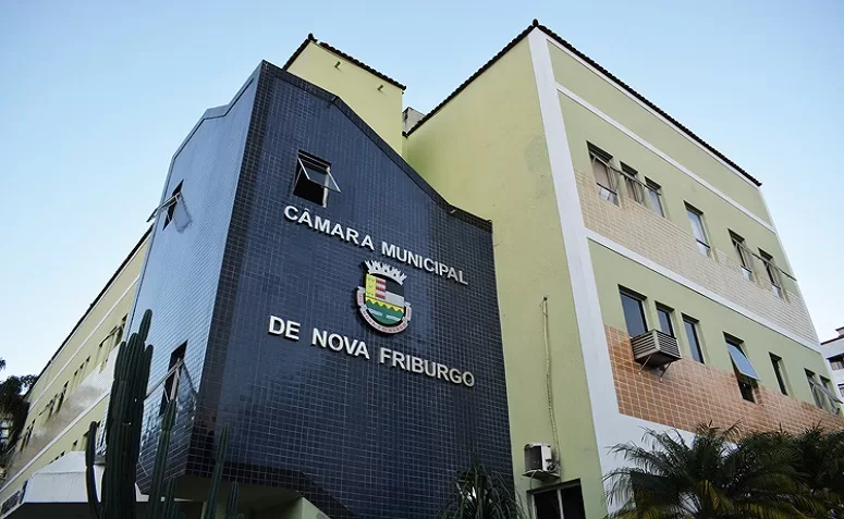 Câmara de Nova Friburgo derruba veto e promulga Lei de Transparência nas Obras Públicas