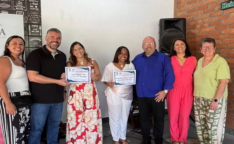 Cordeiro dá posse aos diretores das Escolas Municipais