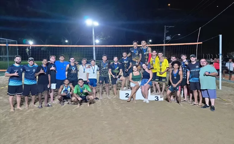 Show de habilidade na areia consagra campeões no Futevôlei em Macuco