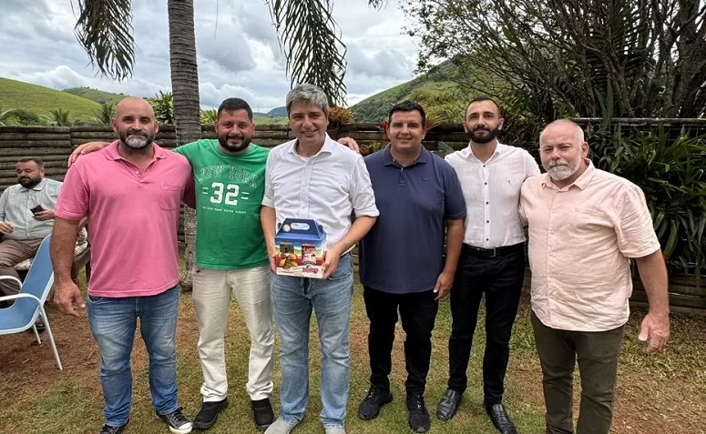 Presidente da Câmara de Macuco e vereadores se reúnem com senador Carlos Portinho e garantem R$ 250 mil para a Saúde