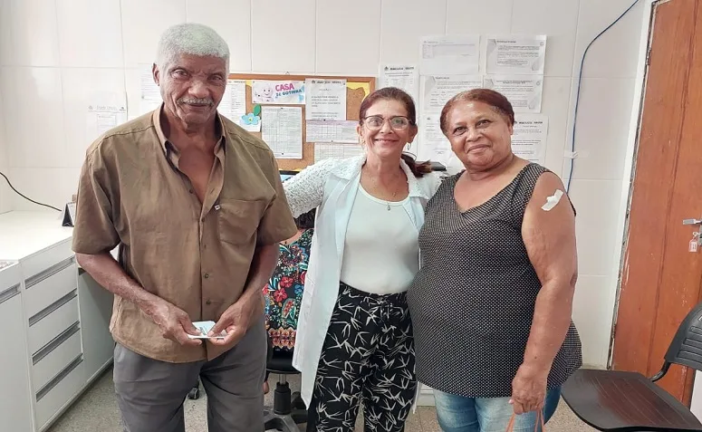 Mobilização da Secretaria de Saúde vacina 350 pessoas e reforça compromisso com a proteção antes do período de maior circulação viral em Macuco